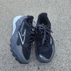 Brooks Caldera Sneaker Women Size 9B